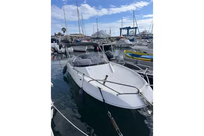 2020 Galia 520 Sundeck