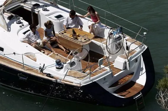 4 Estrellas Yacht Photos Pics Stock photo to show w/o the Bimini