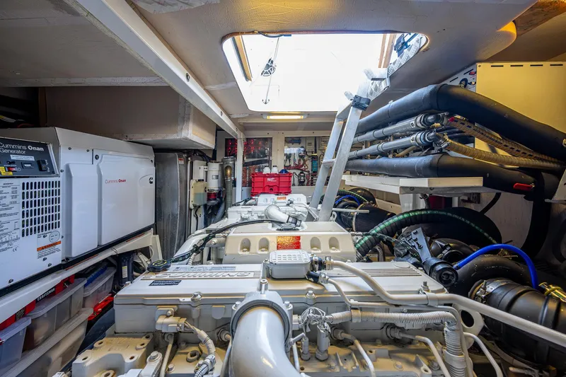 Lifesaver Yacht Photos Pics 