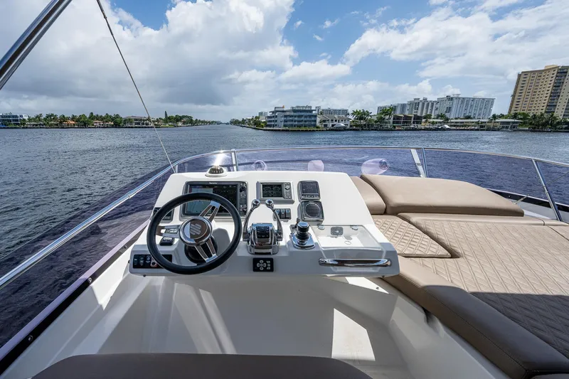 Lifesaver Yacht Photos Pics 