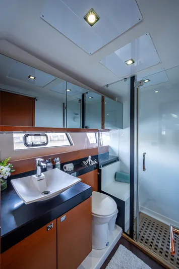 Lifesaver Yacht Photos Pics 