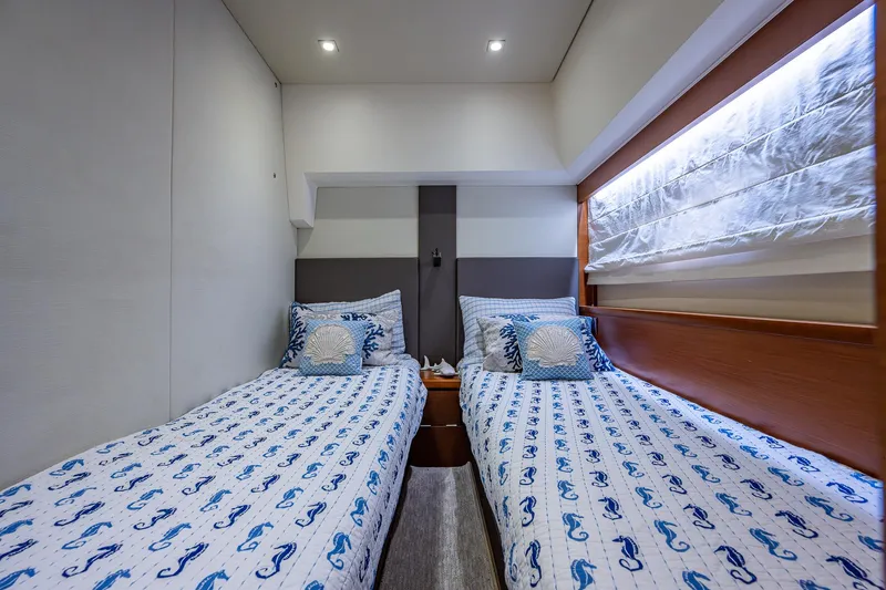 Lifesaver Yacht Photos Pics 