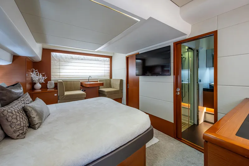 Lifesaver Yacht Photos Pics 