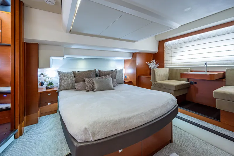 Lifesaver Yacht Photos Pics 