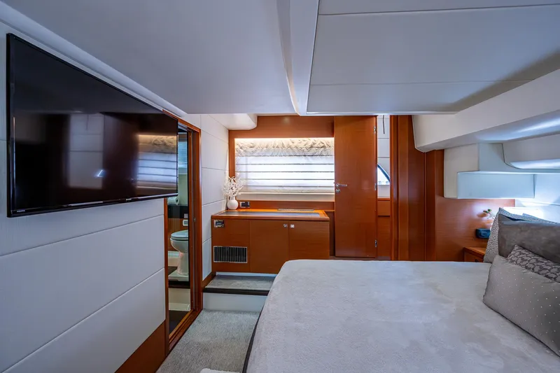 Lifesaver Yacht Photos Pics 