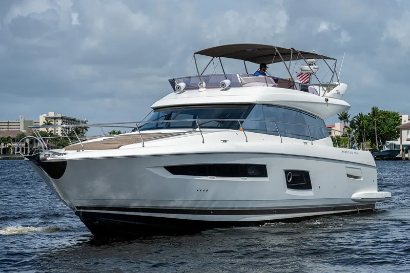 Lifesaver Yacht Photos Pics 