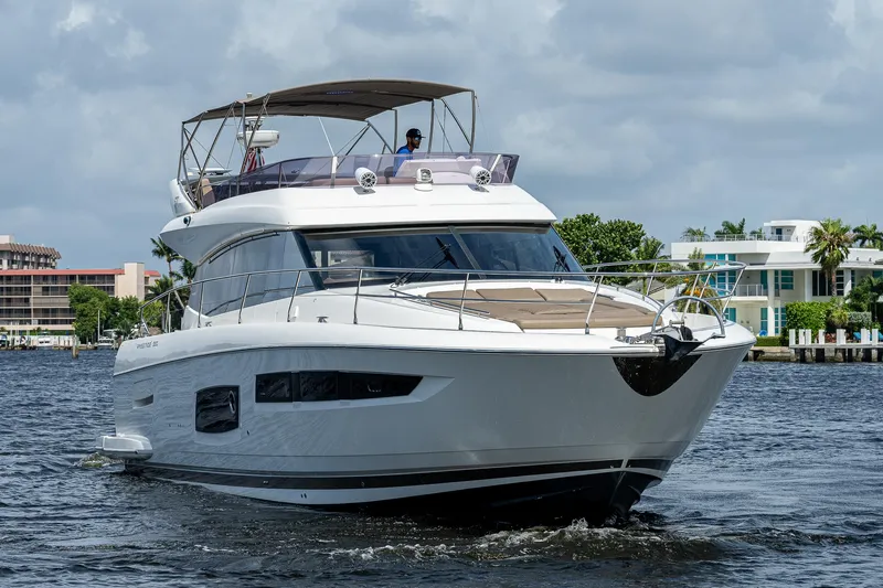 Lifesaver Yacht Photos Pics 