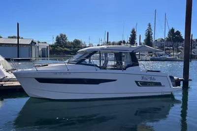 Jeanneau NC 895