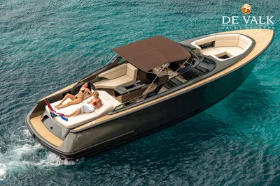 Reborn 38 Bowrider