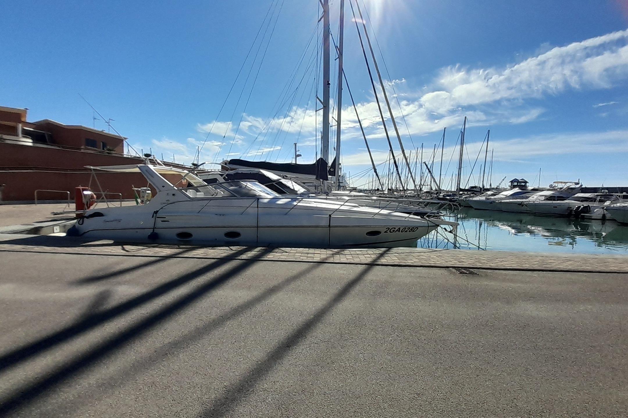 2002 Cranchi Smeraldo 37