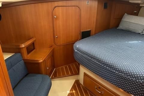 2005 Island Packet 45 