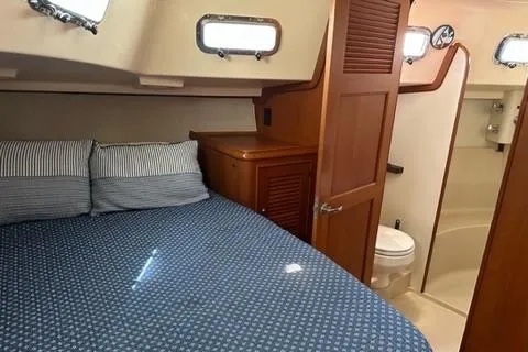 Sapphire Seas Yacht Photos Pics Aft Stateroom