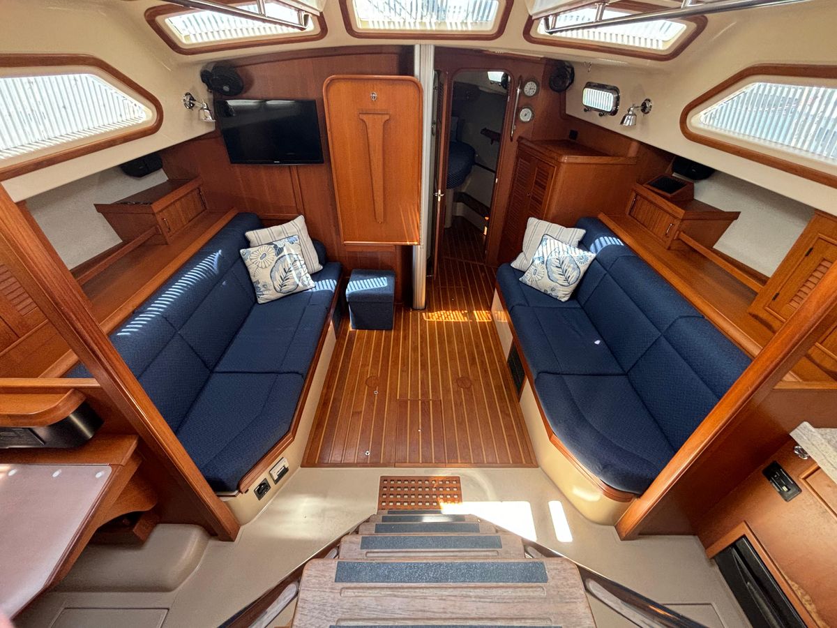 2005 Island Packet 45 