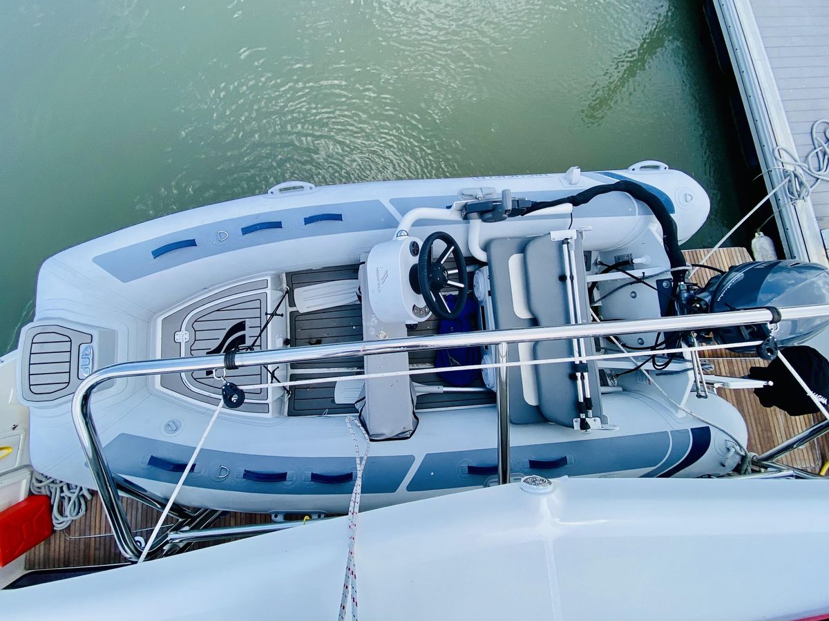 2019 Lagoon 42 