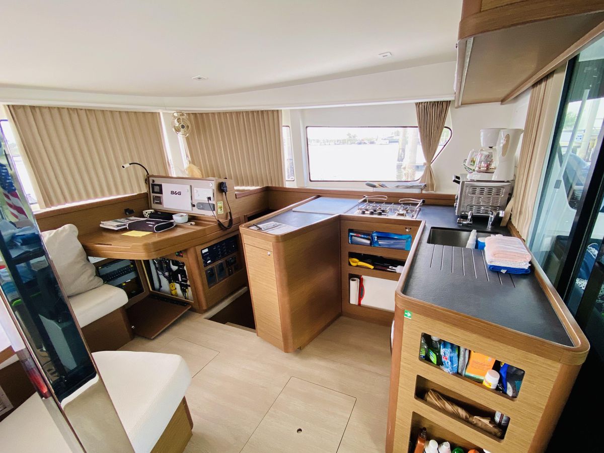 2019 Lagoon 42 