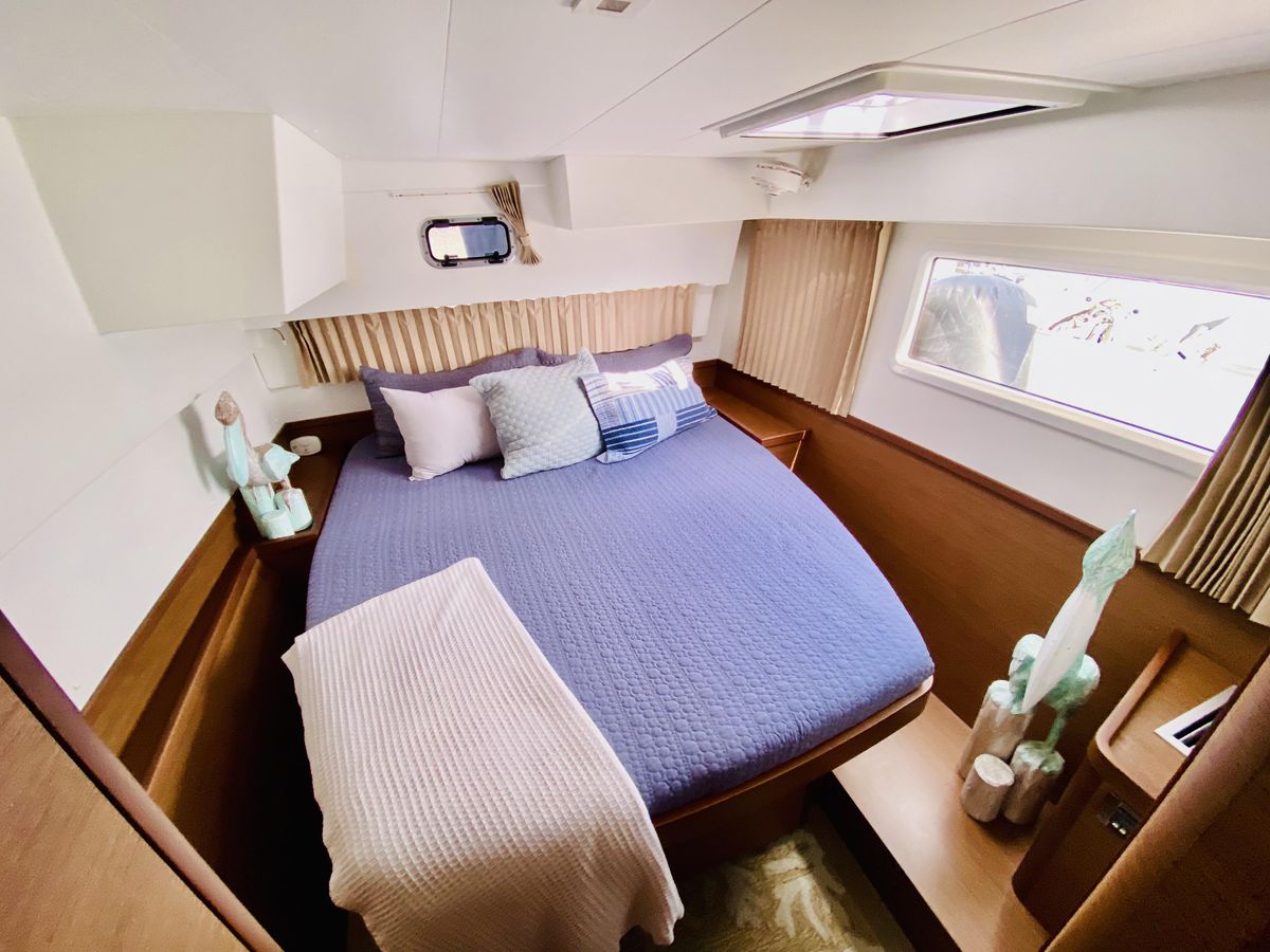 2019 Lagoon 42 