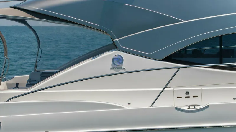 Gia Yacht Photos Pics 