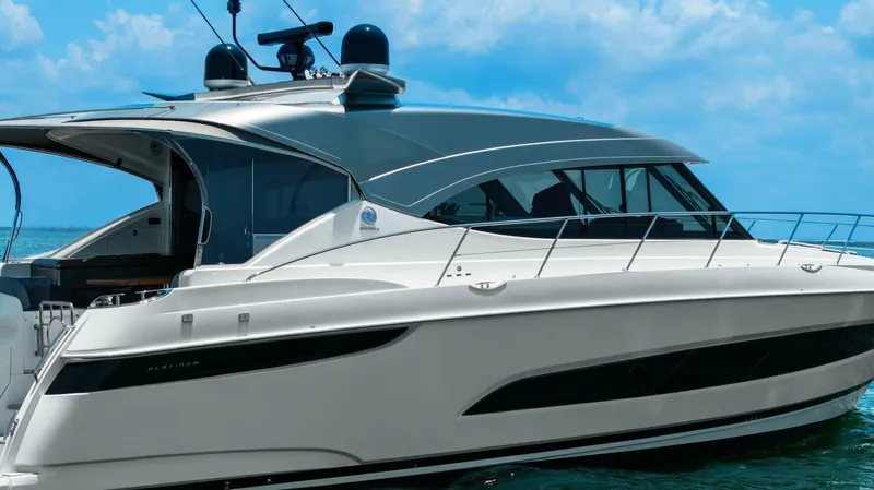 Gia Yacht Photos Pics 