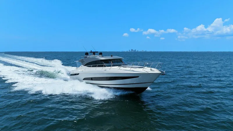 Gia Yacht Photos Pics 