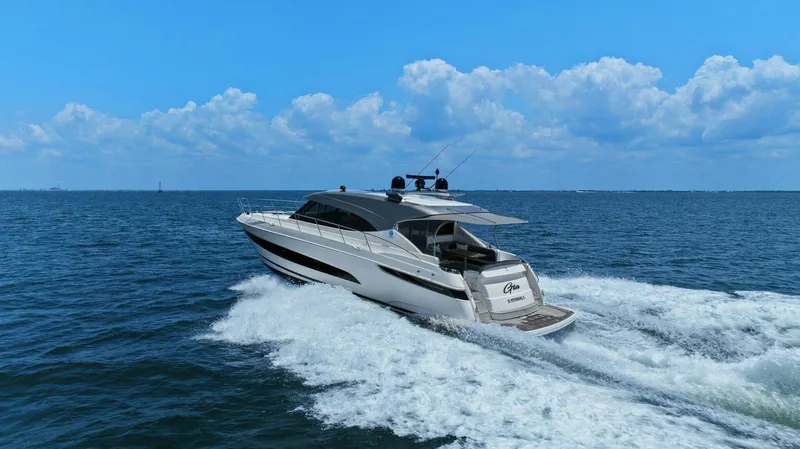 Gia Yacht Photos Pics 