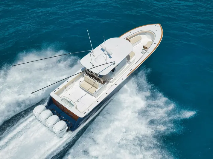 Primo Yacht Photos Pics 2023 Valhalla Boatworks V-41 cruising on clear blue water.