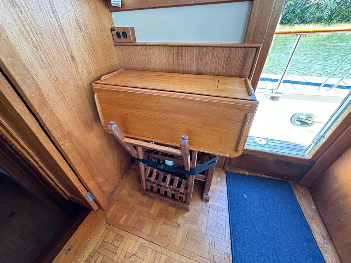 Maggie C Yacht Photos Pics 