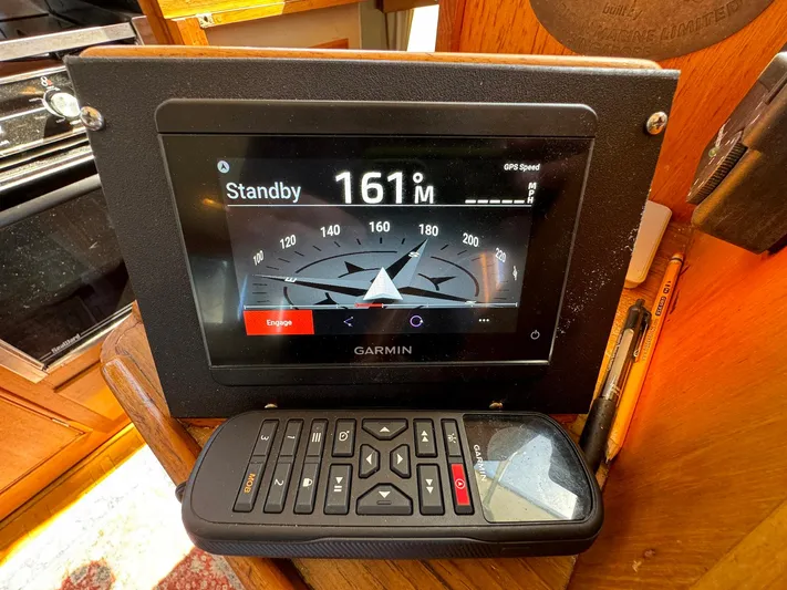 Maggie C Yacht Photos Pics 