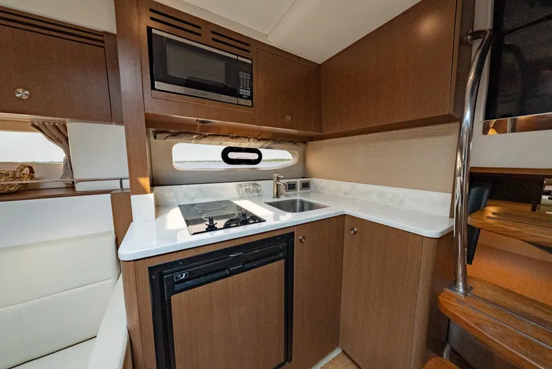 Waterviews Yacht Photos Pics Galley