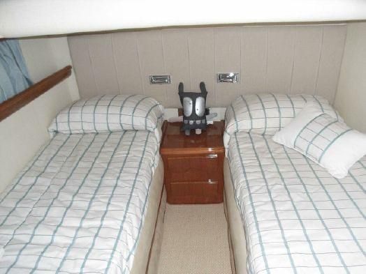 2007 Rodman 57 