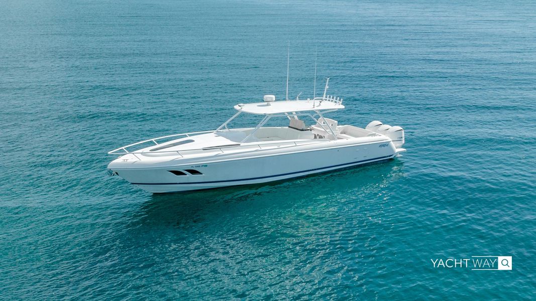 2014 Intrepid 400 Cuddy