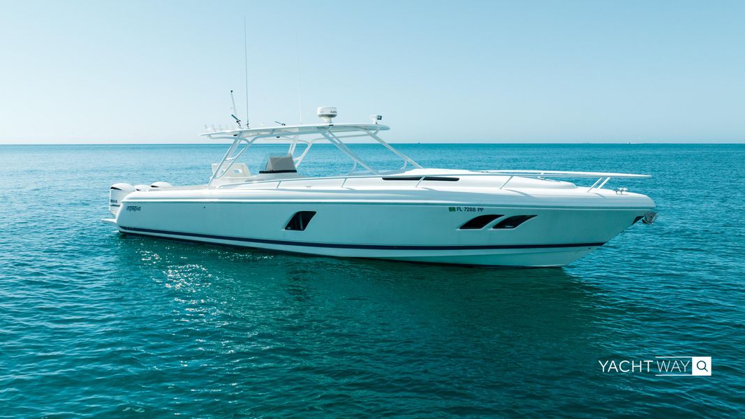 2014 Intrepid 400 Cuddy