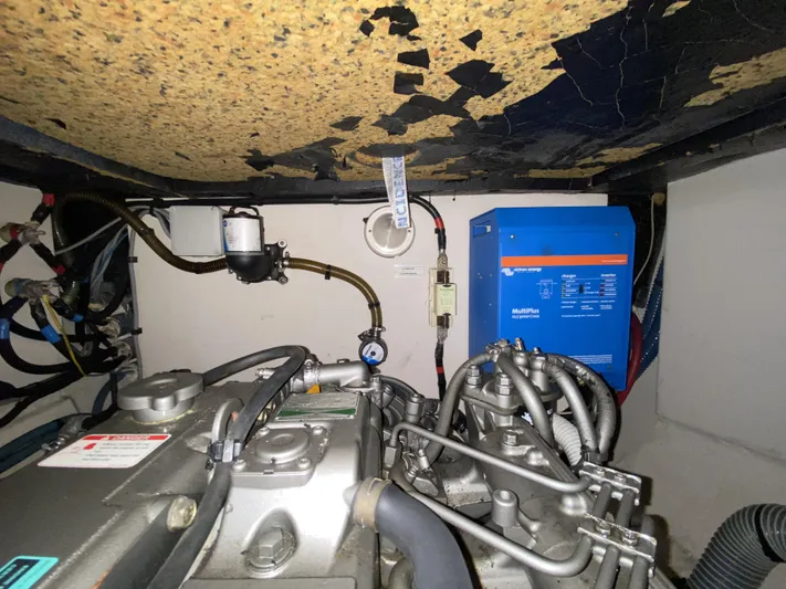 Rock N' No Roll Yacht Photos Pics 