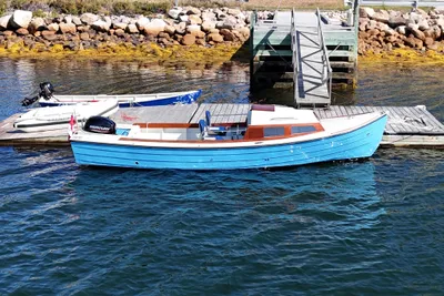 Custom Ninigret 22 OB Skiff