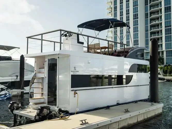  Yacht Photos Pics 2022 Navisyo Homes Nv.08 - Image 23