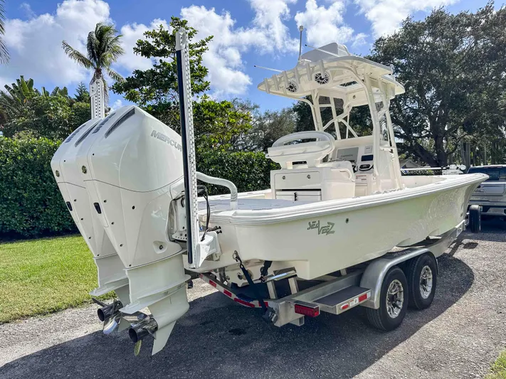 Killin Time Yacht Photos Pics 