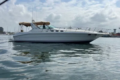 1994 Sea Ray 400 Express Cruiser
