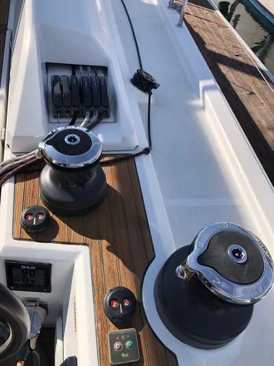 Hydrobaby3 Yacht Photos Pics 2019 Beneteau Oceanis 51.1 yacht deck with winches and control panel.