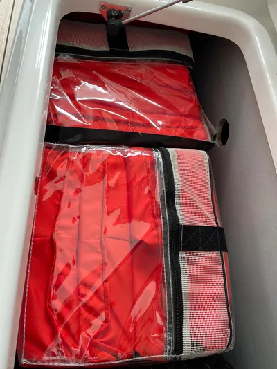 N&Ocirc;made Yacht Photos Pics 