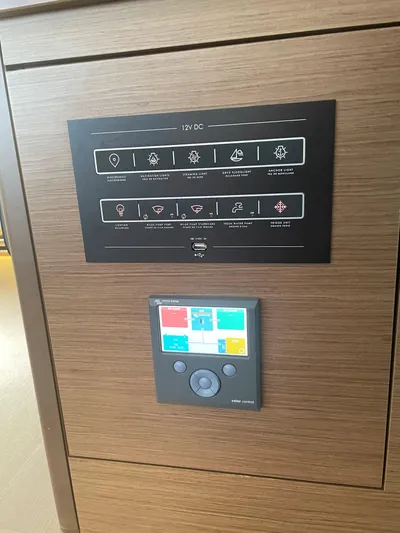 N&Ocirc;made Yacht Photos Pics 