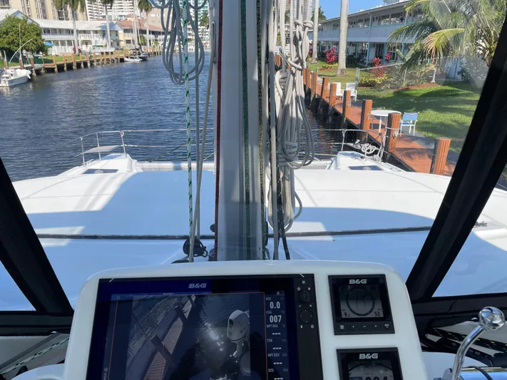 N&Ocirc;made Yacht Photos Pics 