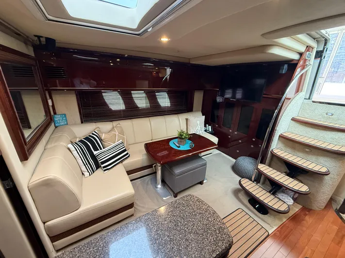 With E's Yacht Photos Pics 