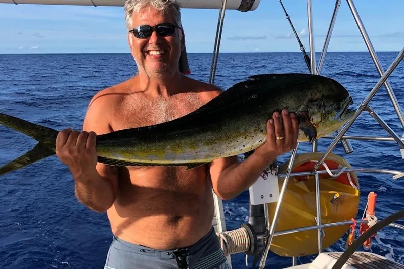 4 Estrellas Yacht Photos Pics Father and Son having a blast!