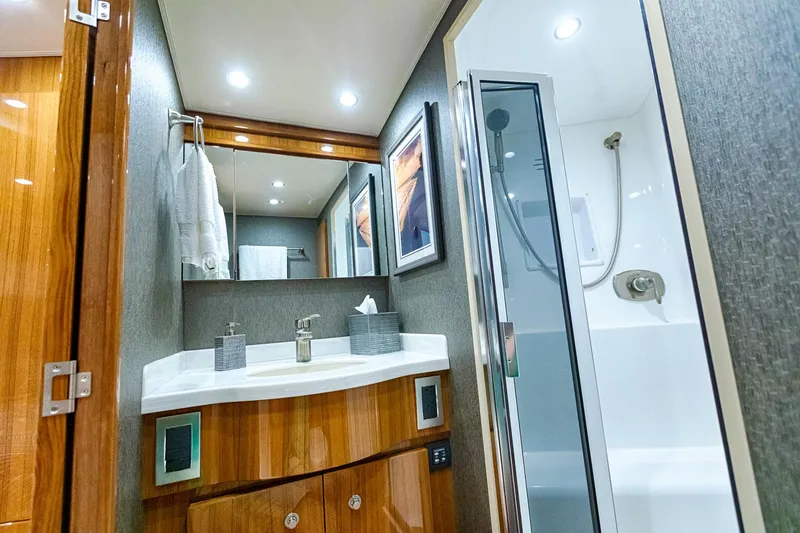 O'fishal Bizzness Yacht Photos Pics 2018 Viking 44 Convertible  Master Head