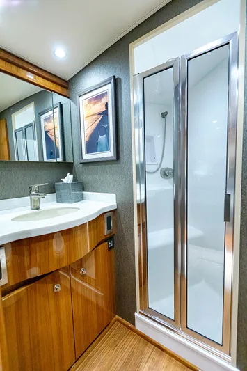 O'fishal Bizzness Yacht Photos Pics 2018 Viking 44 Convertible  Master Head 2