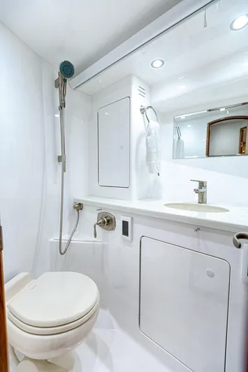 O'fishal Bizzness Yacht Photos Pics 2018 Viking 44 Convertible  Guest Head 1