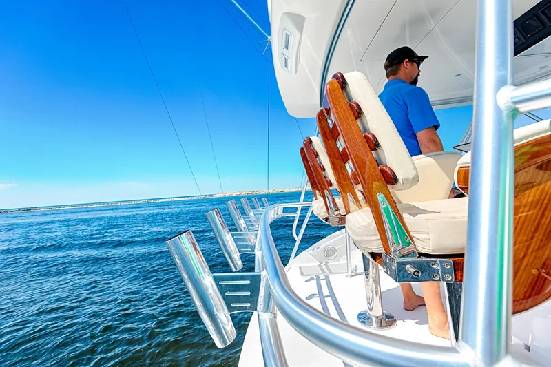 O'fishal Bizzness Yacht Photos Pics 2018 Viking 44 Convertible  Flybridge 12