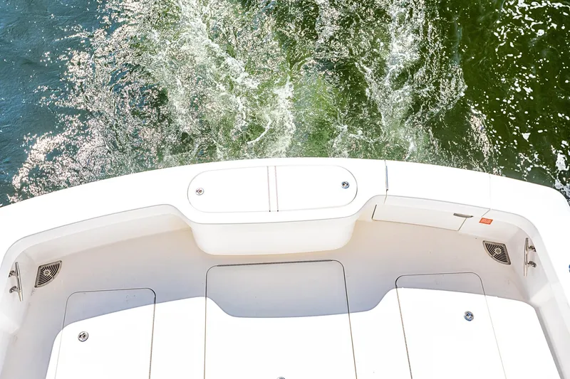 O'fishal Bizzness Yacht Photos Pics 2018 Viking 44 Convertible  Cockpit 8