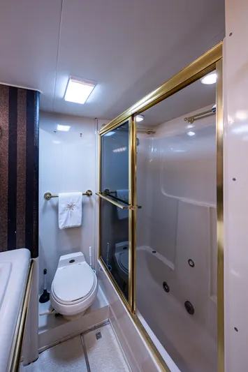 Mi Jule Yacht Photos Pics 