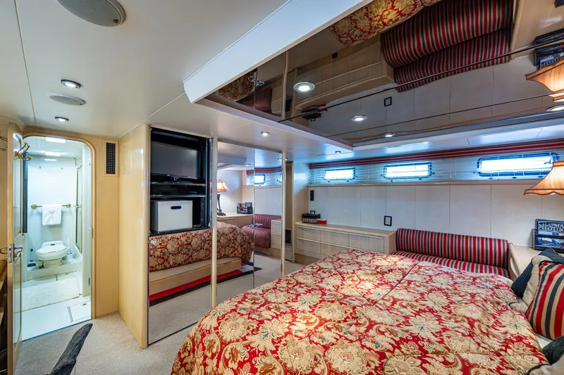 Mi Jule Yacht Photos Pics 