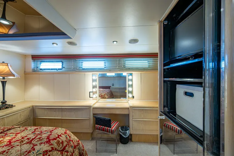 Mi Jule Yacht Photos Pics 